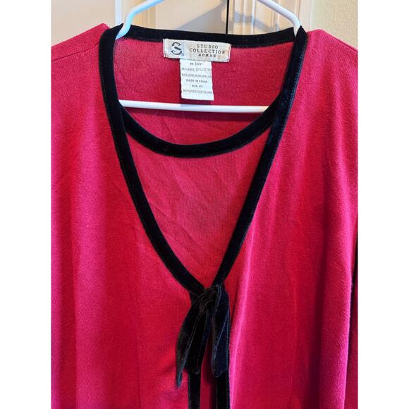 Studio Collection Women Red Sweater Black Velvet Trim Tie Plus Size 2X - Picture 2 of 8